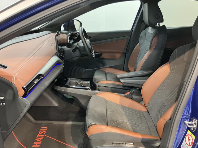 VW ID.4プロ ローンチエディションディスプレイオーディオ パノラマモニター オートエアコン オートライト LEDヘッドライト クルーズコントロール ETC車載器 電動パーキング アルミホイール リアフォグランプ(愛媛県)の中古車