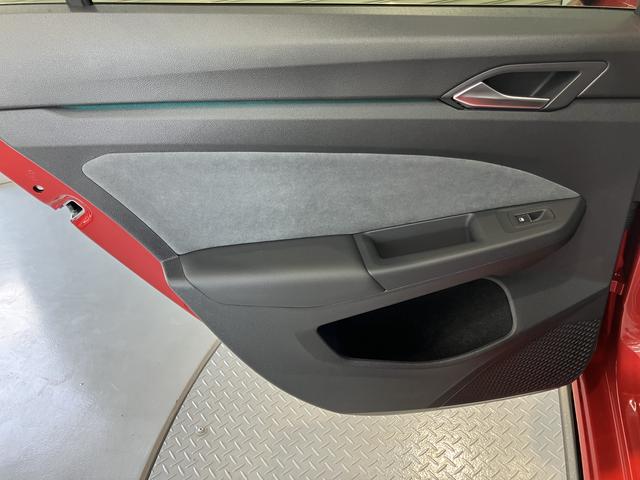 VW ゴルフヴァリアントeTSI Rライン純正ナビ バックカメラ フルセグTV ラジオ Bluetooth ETC ドラレコ プッシュスタート アイドリングストップ 前席シートヒーター クルーズコントロール LEDヘッドライト ワイヤレス充電(愛媛県)の中古車