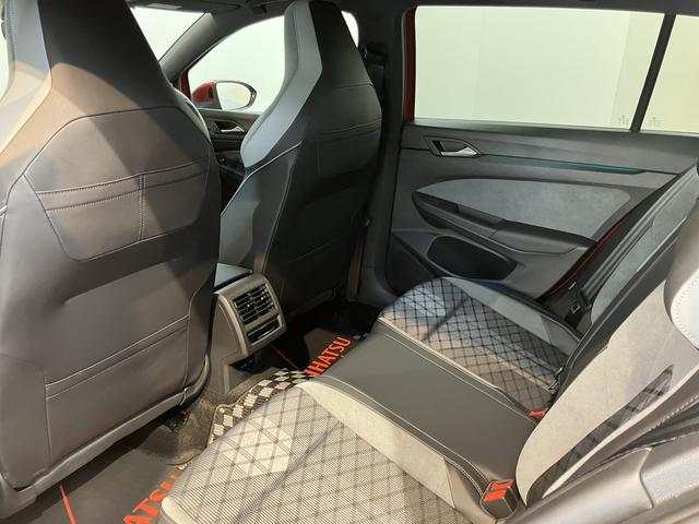 VW ゴルフヴァリアントeTSI Rライン純正ナビ バックカメラ フルセグTV ラジオ Bluetooth ETC ドラレコ プッシュスタート アイドリングストップ 前席シートヒーター クルーズコントロール LEDヘッドライト ワイヤレス充電(愛媛県)の中古車