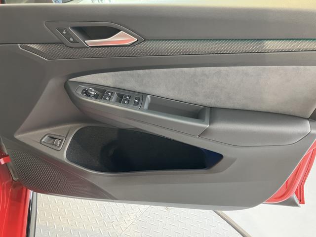 VW ゴルフヴァリアントeTSI Rライン純正ナビ バックカメラ フルセグTV ラジオ Bluetooth ETC ドラレコ プッシュスタート アイドリングストップ 前席シートヒーター クルーズコントロール LEDヘッドライト ワイヤレス充電(愛媛県)の中古車