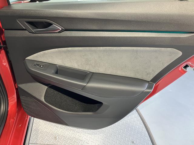 VW ゴルフヴァリアントeTSI Rライン純正ナビ バックカメラ フルセグTV ラジオ Bluetooth ETC ドラレコ プッシュスタート アイドリングストップ 前席シートヒーター クルーズコントロール LEDヘッドライト ワイヤレス充電(愛媛県)の中古車