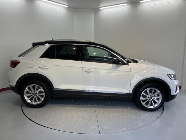 VW T−ロックTDI スタイルプッシュスタート 電動パーキングブレーキ オートブレーキホールド アダプティブクルーズコントロール パワーバックドア アイドリングストップ コーナーセンサー パーキングアシスト LEDヘッドライト(愛媛県)の中古車