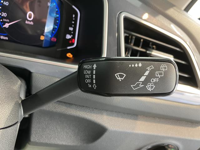 VW T−ロックTDI スタイルプッシュスタート 電動パーキングブレーキ オートブレーキホールド アダプティブクルーズコントロール パワーバックドア アイドリングストップ コーナーセンサー パーキングアシスト LEDヘッドライト(愛媛県)の中古車