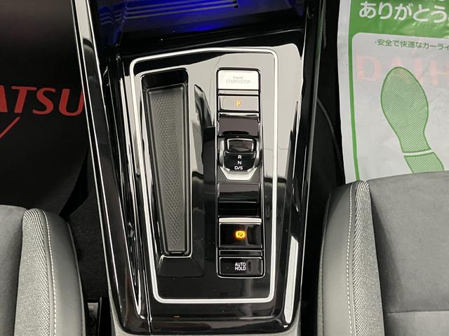 ＶＷ ゴルフヴァリアントｅＴＳＩ　スタイル純正ナビ　ＥＴＣ車載器　バックカメラ　クルーズコントロール　プッシュスタート　オートライト　ＬＥＤヘッドライト　電動パーキング　前席シートヒーター　アルミホイール（愛媛県）の中古車