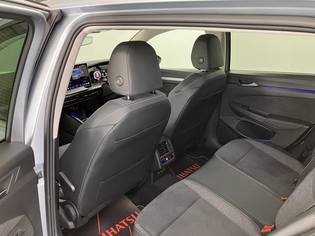 ＶＷ ゴルフヴァリアントｅＴＳＩ　スタイル純正ナビ　ＥＴＣ車載器　バックカメラ　クルーズコントロール　プッシュスタート　オートライト　ＬＥＤヘッドライト　電動パーキング　前席シートヒーター　アルミホイール（愛媛県）の中古車