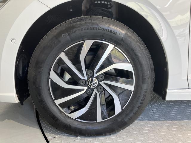 ＶＷ ポロＴＳＩアクティブプッシュスタート　アイドリングストップ　　オートライト　オートマチックハイビーム　ＬＥＤヘッドライト　コーナーセンサー　パーキングアシスト　ワイヤレス充電　アダプティブクルーズコントロール　２ＷＤ（愛媛県）の中古車