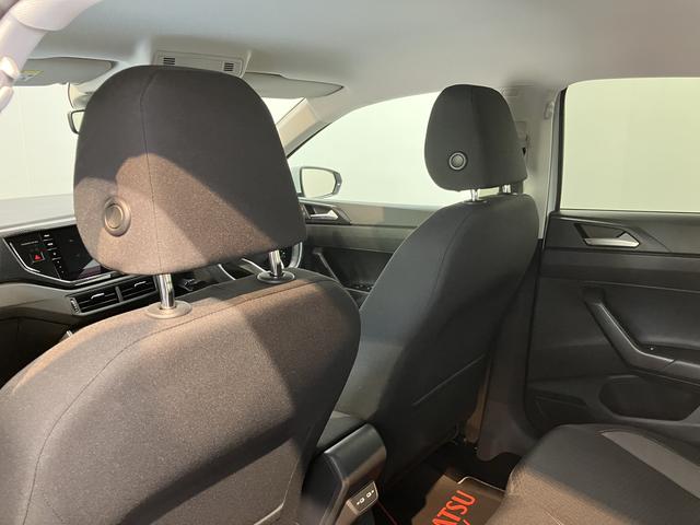 ＶＷ ポロＴＳＩアクティブプッシュスタート　アイドリングストップ　　オートライト　オートマチックハイビーム　ＬＥＤヘッドライト　コーナーセンサー　パーキングアシスト　ワイヤレス充電　アダプティブクルーズコントロール　２ＷＤ（愛媛県）の中古車