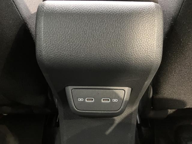 ＶＷ ポロＴＳＩアクティブプッシュスタート　アイドリングストップ　　オートライト　オートマチックハイビーム　ＬＥＤヘッドライト　コーナーセンサー　パーキングアシスト　ワイヤレス充電　アダプティブクルーズコントロール　２ＷＤ（愛媛県）の中古車