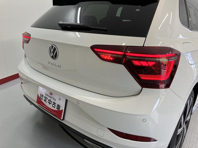 ＶＷ ポロＴＳＩ　Ｒラインプッシュスタート　アイドリングストップ　オートライト　オートマチックハイビーム　コーナーセンサー　パーキングアシスト　アダプティブクルーズコントロール　フロントフォグランプ　リヤフォグランプ　２ＷＤ（愛媛県）の中古車