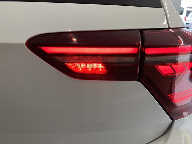ＶＷ ポロＴＳＩ　Ｒラインプッシュスタート　アイドリングストップ　オートライト　オートマチックハイビーム　コーナーセンサー　パーキングアシスト　アダプティブクルーズコントロール　フロントフォグランプ　リヤフォグランプ　２ＷＤ（愛媛県）の中古車