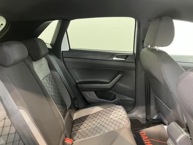 ＶＷ ポロＴＳＩ　Ｒラインプッシュスタート　アイドリングストップ　オートライト　オートマチックハイビーム　コーナーセンサー　パーキングアシスト　アダプティブクルーズコントロール　フロントフォグランプ　リヤフォグランプ　２ＷＤ（愛媛県）の中古車