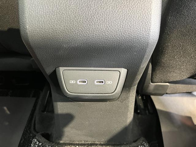 ＶＷ ポロＴＳＩ　Ｒラインプッシュスタート　アイドリングストップ　オートライト　オートマチックハイビーム　コーナーセンサー　パーキングアシスト　アダプティブクルーズコントロール　フロントフォグランプ　リヤフォグランプ　２ＷＤ（愛媛県）の中古車