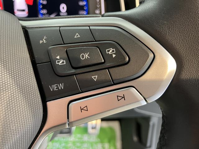 ＶＷ ポロＴＳＩ　Ｒラインプッシュスタート　アイドリングストップ　オートライト　オートマチックハイビーム　コーナーセンサー　パーキングアシスト　アダプティブクルーズコントロール　フロントフォグランプ　リヤフォグランプ　２ＷＤ（愛媛県）の中古車
