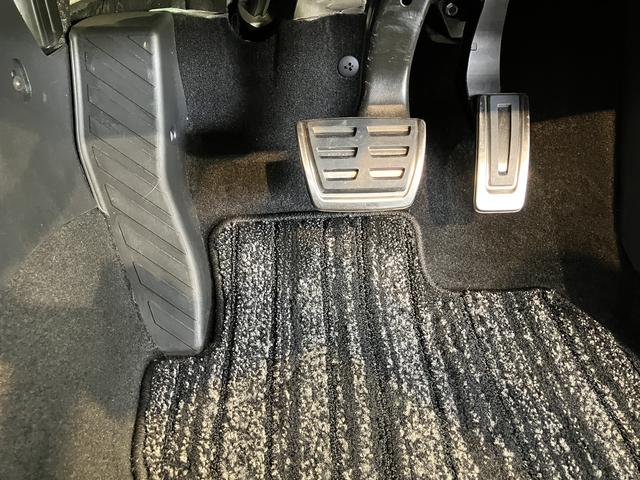 ＶＷ ポロＴＳＩ　Ｒラインプッシュスタート　アイドリングストップ　オートライト　オートマチックハイビーム　コーナーセンサー　パーキングアシスト　アダプティブクルーズコントロール　フロントフォグランプ　リヤフォグランプ　２ＷＤ（愛媛県）の中古車