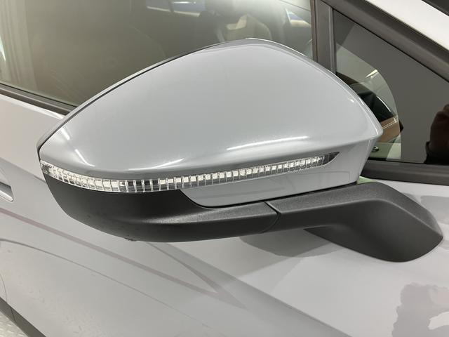 ＶＷ ＩＤ．４プロプッシュスタート　運転席・助手席シートヒーター　アダプティブクルーズコントロール　オートライト　オートマチックハイビーム　ＬＥＤヘッドライト　リヤフォグランプ　ワイヤレス充電　パーキングアシスト（愛媛県）の中古車