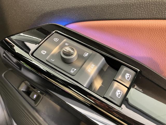 ＶＷ ＩＤ．４プロプッシュスタート　運転席・助手席シートヒーター　アダプティブクルーズコントロール　オートライト　オートマチックハイビーム　ＬＥＤヘッドライト　リヤフォグランプ　ワイヤレス充電　パーキングアシスト（愛媛県）の中古車