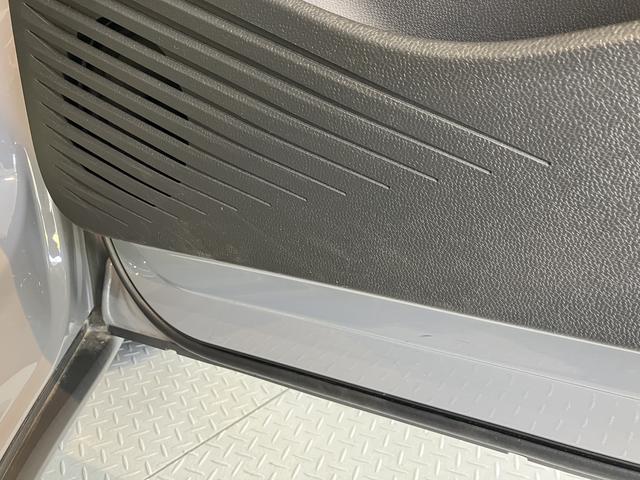 ＶＷ ＩＤ．４プロプッシュスタート　運転席・助手席シートヒーター　アダプティブクルーズコントロール　オートライト　オートマチックハイビーム　ＬＥＤヘッドライト　リヤフォグランプ　ワイヤレス充電　パーキングアシスト（愛媛県）の中古車