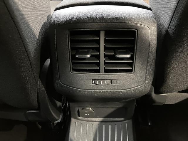 ＶＷ Ｔ−ロックＴＤＩ　スタイルデザインパッケージプッシュスタート　電動パーキングブレーキ　オートブレーキホールド　　オートマチックハイビーム　ＬＥＤヘッドライト　フロントフォグランプ　リヤフォグランプ　アイドリングストップ　パーキングアシスト（愛媛県）の中古車