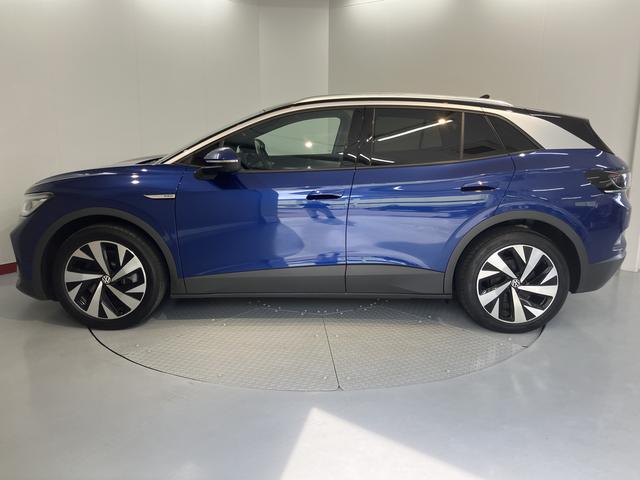 ＶＷ ＩＤ．４プロオートライト　オートマチックハイビーム　ＬＥＤヘッドライト　リヤフォグランプ　アダプティブクルーズコントロール　パーキングアシスト　ワイヤレス充電　パワーバックドア　運転席・助手席シートヒーター（愛媛県）の中古車