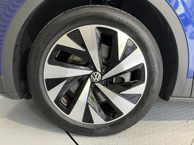 ＶＷ ＩＤ．４プロオートライト　オートマチックハイビーム　ＬＥＤヘッドライト　リヤフォグランプ　アダプティブクルーズコントロール　パーキングアシスト　ワイヤレス充電　パワーバックドア　運転席・助手席シートヒーター（愛媛県）の中古車