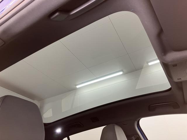 ＶＷ ＩＤ．４プロオートライト　オートマチックハイビーム　ＬＥＤヘッドライト　リヤフォグランプ　アダプティブクルーズコントロール　パーキングアシスト　ワイヤレス充電　パワーバックドア　運転席・助手席シートヒーター（愛媛県）の中古車