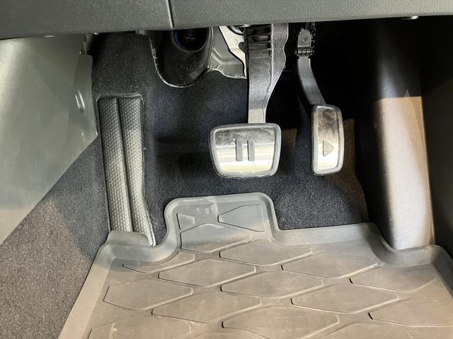 ＶＷ ＩＤ．４プロオートライト　オートマチックハイビーム　ＬＥＤヘッドライト　リヤフォグランプ　アダプティブクルーズコントロール　パーキングアシスト　ワイヤレス充電　パワーバックドア　運転席・助手席シートヒーター（愛媛県）の中古車