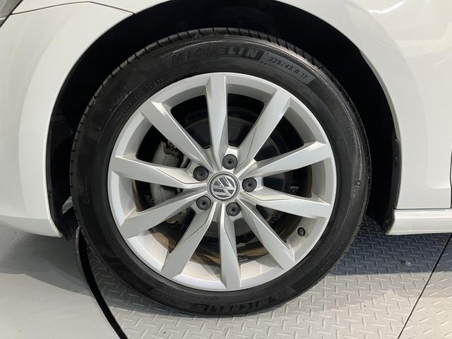ＶＷ ゴルフＴＳＩハイラインプッシュスタート　電動パーキングブレーキ　アイドリングストップ　オートライト　フロントフォグランプ　リヤフォグランプ　アダプティブクルーズコントロール　オートブレーキホールド　純正ナビ　フルセグＴＶ（愛媛県）の中古車
