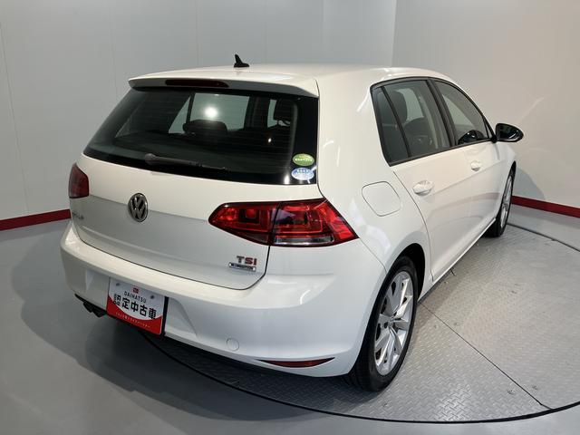 ＶＷ ゴルフＴＳＩハイラインプッシュスタート　電動パーキングブレーキ　アイドリングストップ　オートライト　フロントフォグランプ　リヤフォグランプ　アダプティブクルーズコントロール　オートブレーキホールド　純正ナビ　フルセグＴＶ（愛媛県）の中古車