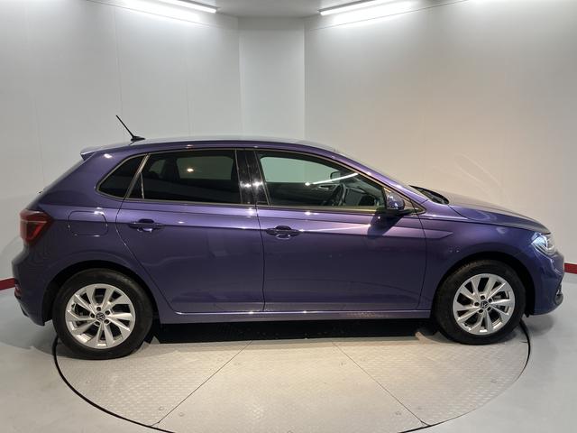 ＶＷ ポロＴＳＩスタイルプッシュスタート　アイドリングストップ　パーキングアシスト　アダプティブクルーズコントロール　ワイヤレス充電　オートライト　オートマチックハイビーム　ＬＥＤヘッドライト　フロントフォグランプ　２ＷＤ（愛媛県）の中古車