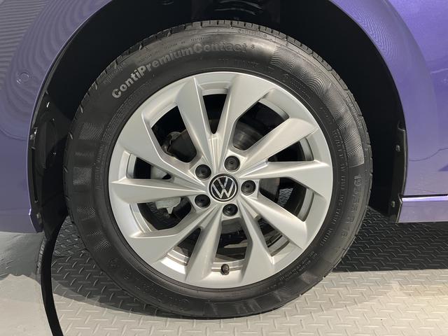 ＶＷ ポロＴＳＩスタイルプッシュスタート　アイドリングストップ　パーキングアシスト　アダプティブクルーズコントロール　ワイヤレス充電　オートライト　オートマチックハイビーム　ＬＥＤヘッドライト　フロントフォグランプ　２ＷＤ（愛媛県）の中古車