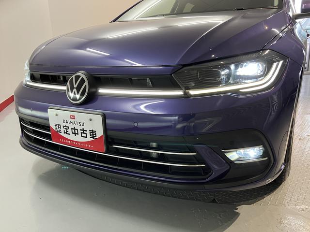 ＶＷ ポロＴＳＩスタイルプッシュスタート　アイドリングストップ　パーキングアシスト　アダプティブクルーズコントロール　ワイヤレス充電　オートライト　オートマチックハイビーム　ＬＥＤヘッドライト　フロントフォグランプ　２ＷＤ（愛媛県）の中古車