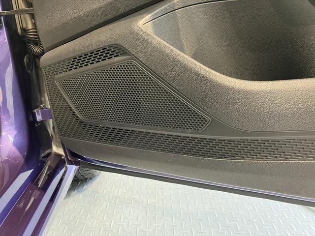 ＶＷ ポロＴＳＩスタイルプッシュスタート　アイドリングストップ　パーキングアシスト　アダプティブクルーズコントロール　ワイヤレス充電　オートライト　オートマチックハイビーム　ＬＥＤヘッドライト　フロントフォグランプ　２ＷＤ（愛媛県）の中古車