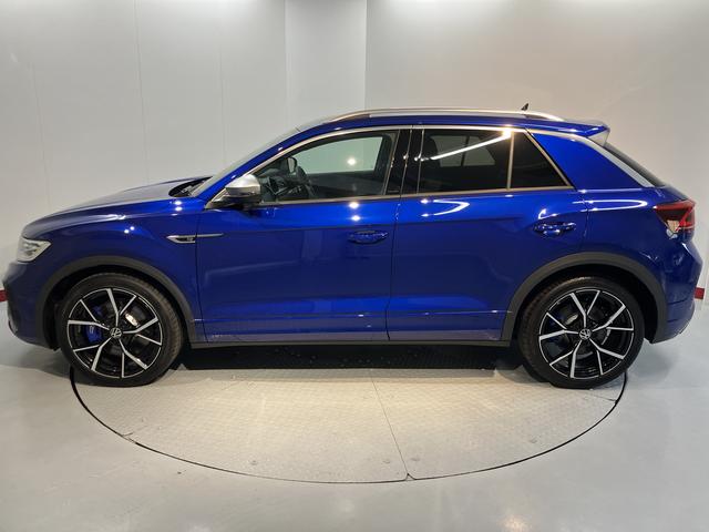 ＶＷ Ｔ−ロックＲプッシュスタート　電動パーキングブレーキ　オートブレーキホールド　運転席・助手席シートヒーター　オートライト　オートマチックハイビーム　ＬＥＤヘッドライト　リヤフォグランプ　パーキングアシスト　４ＷＤ（愛媛県）の中古車