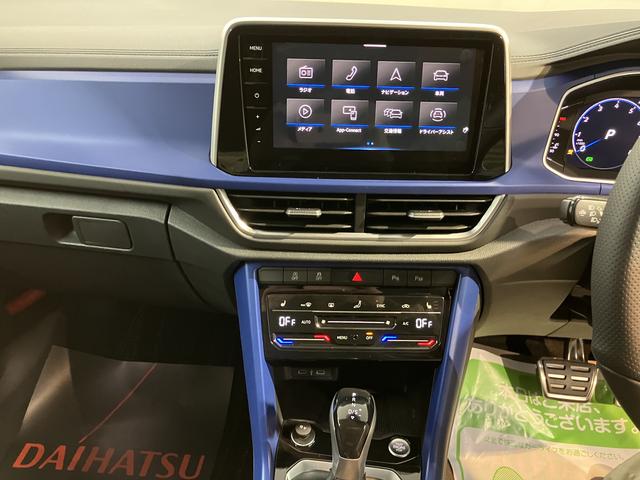 ＶＷ Ｔ−ロックＲプッシュスタート　電動パーキングブレーキ　オートブレーキホールド　運転席・助手席シートヒーター　オートライト　オートマチックハイビーム　ＬＥＤヘッドライト　リヤフォグランプ　パーキングアシスト　４ＷＤ（愛媛県）の中古車