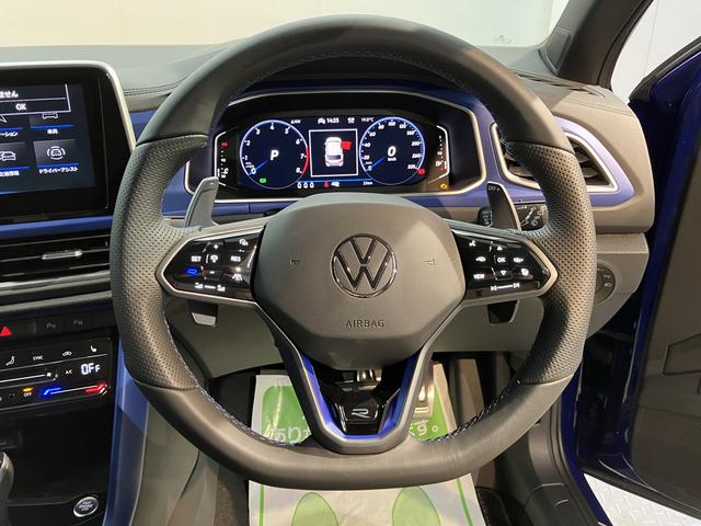 ＶＷ Ｔ−ロックＲプッシュスタート　電動パーキングブレーキ　オートブレーキホールド　運転席・助手席シートヒーター　オートライト　オートマチックハイビーム　ＬＥＤヘッドライト　リヤフォグランプ　パーキングアシスト　４ＷＤ（愛媛県）の中古車