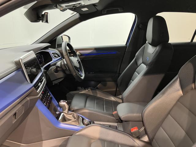 ＶＷ Ｔ−ロックＲプッシュスタート　電動パーキングブレーキ　オートブレーキホールド　運転席・助手席シートヒーター　オートライト　オートマチックハイビーム　ＬＥＤヘッドライト　リヤフォグランプ　パーキングアシスト　４ＷＤ（愛媛県）の中古車