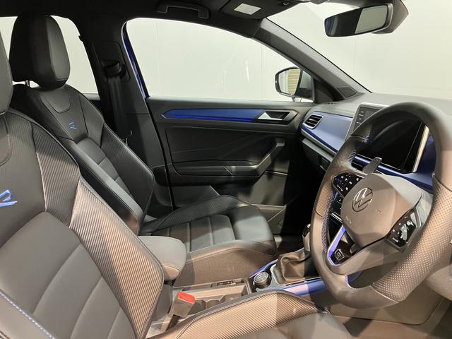 ＶＷ Ｔ−ロックＲプッシュスタート　電動パーキングブレーキ　オートブレーキホールド　運転席・助手席シートヒーター　オートライト　オートマチックハイビーム　ＬＥＤヘッドライト　リヤフォグランプ　パーキングアシスト　４ＷＤ（愛媛県）の中古車