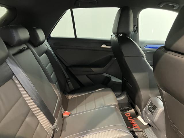 ＶＷ Ｔ−ロックＲプッシュスタート　電動パーキングブレーキ　オートブレーキホールド　運転席・助手席シートヒーター　オートライト　オートマチックハイビーム　ＬＥＤヘッドライト　リヤフォグランプ　パーキングアシスト　４ＷＤ（愛媛県）の中古車