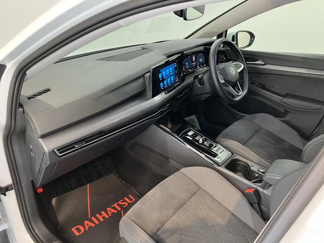 ＶＷ ゴルフヴァリアントｅＴＳＩ　スタイルプッシュスタート　電動パーキングブレーキ　オートブレーキホールド　アダプティブクルーズコントロール　パーキングアシスト　アイドリングストップ　運転席・助手席シートヒーター　ステアリングヒーター　２ＷＤ（愛媛県）の中古車
