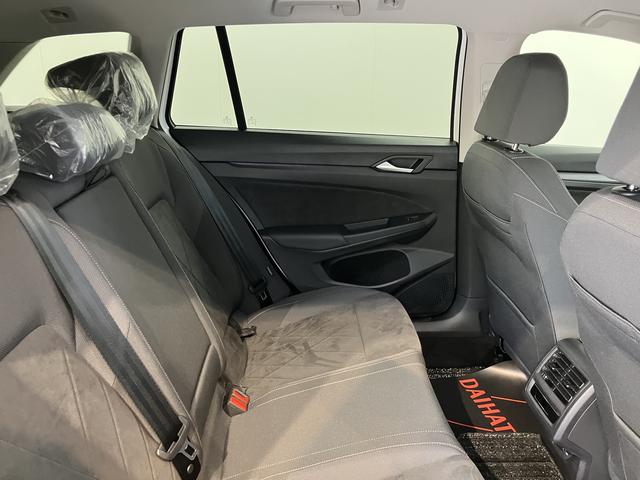 ＶＷ ゴルフヴァリアントｅＴＳＩ　スタイルプッシュスタート　電動パーキングブレーキ　オートブレーキホールド　アダプティブクルーズコントロール　パーキングアシスト　アイドリングストップ　運転席・助手席シートヒーター　ステアリングヒーター　２ＷＤ（愛媛県）の中古車