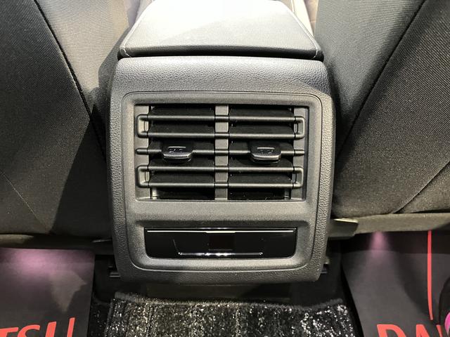 ＶＷ ゴルフヴァリアントｅＴＳＩ　スタイルプッシュスタート　電動パーキングブレーキ　オートブレーキホールド　アダプティブクルーズコントロール　パーキングアシスト　アイドリングストップ　運転席・助手席シートヒーター　ステアリングヒーター　２ＷＤ（愛媛県）の中古車