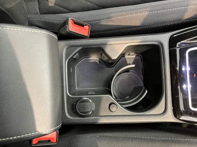 ＶＷ ゴルフヴァリアントｅＴＳＩ　スタイルプッシュスタート　電動パーキングブレーキ　オートブレーキホールド　アダプティブクルーズコントロール　パーキングアシスト　アイドリングストップ　運転席・助手席シートヒーター　ステアリングヒーター　２ＷＤ（愛媛県）の中古車