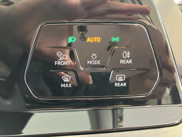 ＶＷ ゴルフヴァリアントｅＴＳＩ　スタイルプッシュスタート　電動パーキングブレーキ　オートブレーキホールド　運転席・助手席シートヒーター　ステアリングヒーター　アイドリングストップ　オートクルーズコントロール　電動リヤゲート　ワイヤレス充電（愛媛県）の中古車