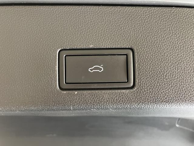 ＶＷ ゴルフヴァリアントｅＴＳＩ　スタイルプッシュスタート　電動パーキングブレーキ　オートブレーキホールド　運転席・助手席シートヒーター　ステアリングヒーター　アイドリングストップ　オートクルーズコントロール　電動リヤゲート　ワイヤレス充電（愛媛県）の中古車