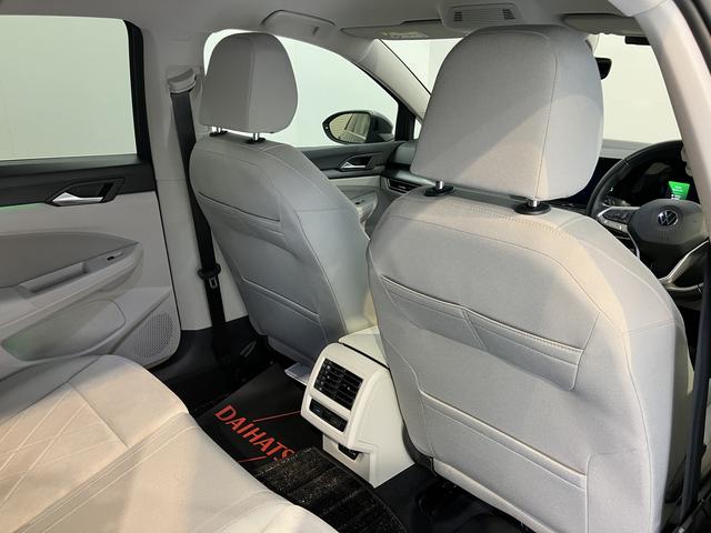 ＶＷ ゴルフヴァリアントｅＴＳＩ　スタイルプッシュスタート　電動パーキングブレーキ　オートブレーキホールド　運転席・助手席シートヒーター　ステアリングヒーター　アイドリングストップ　オートクルーズコントロール　電動リヤゲート　ワイヤレス充電（愛媛県）の中古車