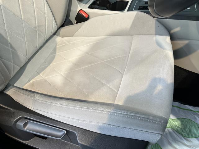 ＶＷ ゴルフヴァリアントｅＴＳＩ　スタイルプッシュスタート　電動パーキングブレーキ　オートブレーキホールド　運転席・助手席シートヒーター　ステアリングヒーター　アイドリングストップ　オートクルーズコントロール　電動リヤゲート　ワイヤレス充電（愛媛県）の中古車