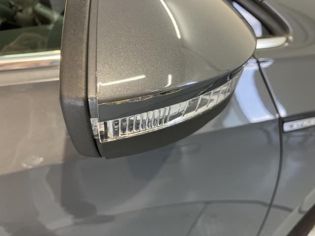 ＶＷ ゴルフヴァリアントｅＴＳＩ　スタイルプッシュスタート　電動パーキングブレーキ　オートブレーキホールド　運転席・助手席シートヒーター　ステアリングヒーター　アイドリングストップ　オートクルーズコントロール　電動リヤゲート　ワイヤレス充電（愛媛県）の中古車