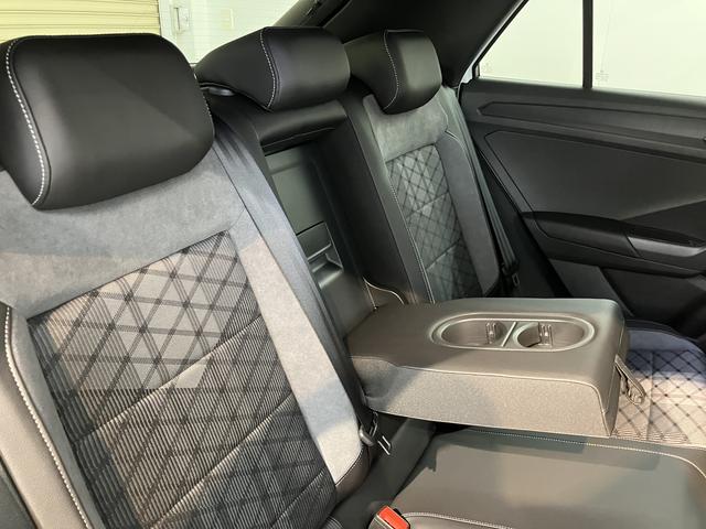 ＶＷ Ｔ−ロックＴＤＩ　４モーション　Ｒライン４ＷＤ　プッシュスタート　電動パーキングブレーキ　オートブレーキホールド　パーキングアシスト　コーナーセンサー　アイドリングストップ　電動リヤゲート　運転席・助手席シートヒーター　ＬＥＤヘッドライト（愛媛県）の中古車
