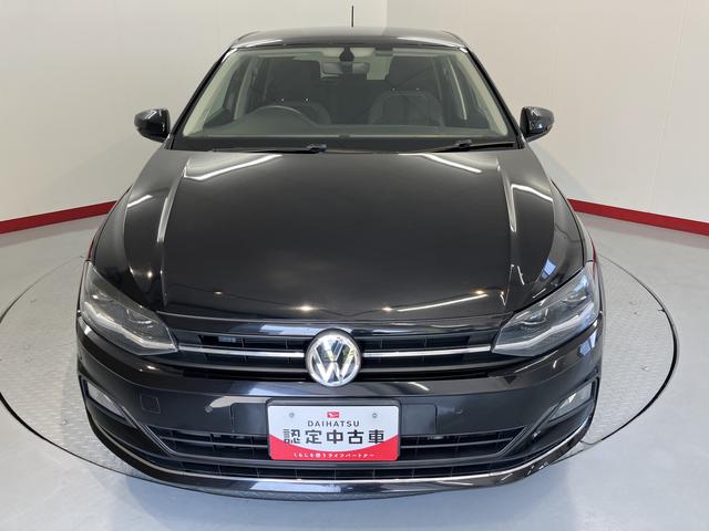 ＶＷ ポロＴＳＩハイラインプッシュスタート　アイドリングストップ　パークアシスト　コーナーセンサー　アダプティブクルーズコントロール　オートライト　ＬＥＤヘッドライト　フロントフォグランプ　リヤフォグランプ　ワイヤレス充電（愛媛県）の中古車