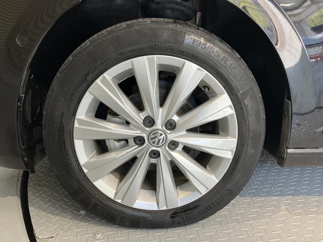 ＶＷ ポロＴＳＩハイラインプッシュスタート　アイドリングストップ　パークアシスト　コーナーセンサー　アダプティブクルーズコントロール　オートライト　ＬＥＤヘッドライト　フロントフォグランプ　リヤフォグランプ　ワイヤレス充電（愛媛県）の中古車